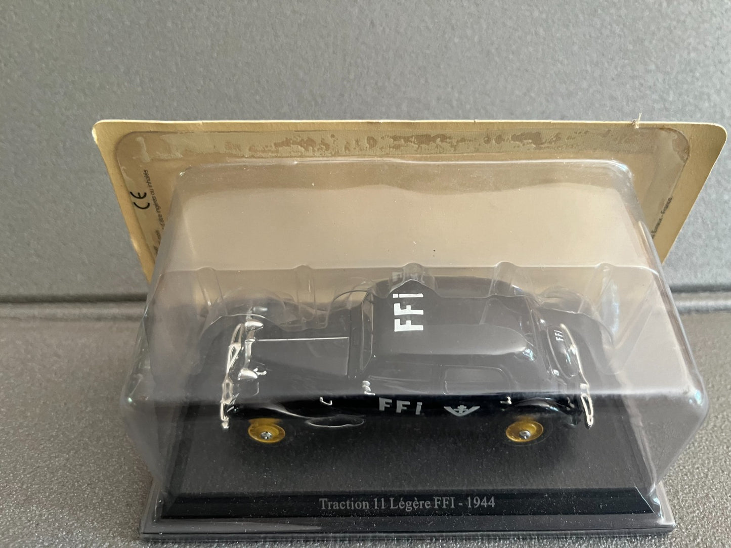 Voiture Miniature Citroen Traction 11 Légère FFI 1944 Militaire au 1/43