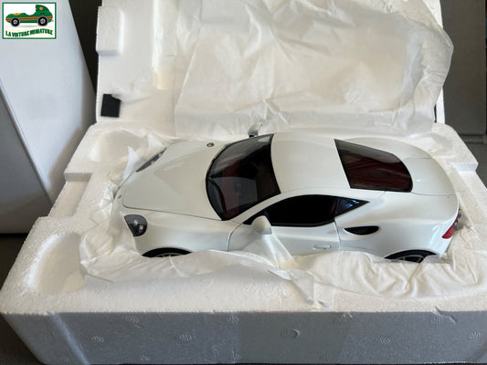 Voiture miniature Artega GT Revell au 1/18