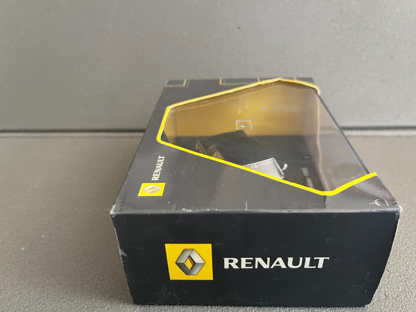 Voiture Miniature Renault Rambler 1965 Universal Hobbies au 1/43