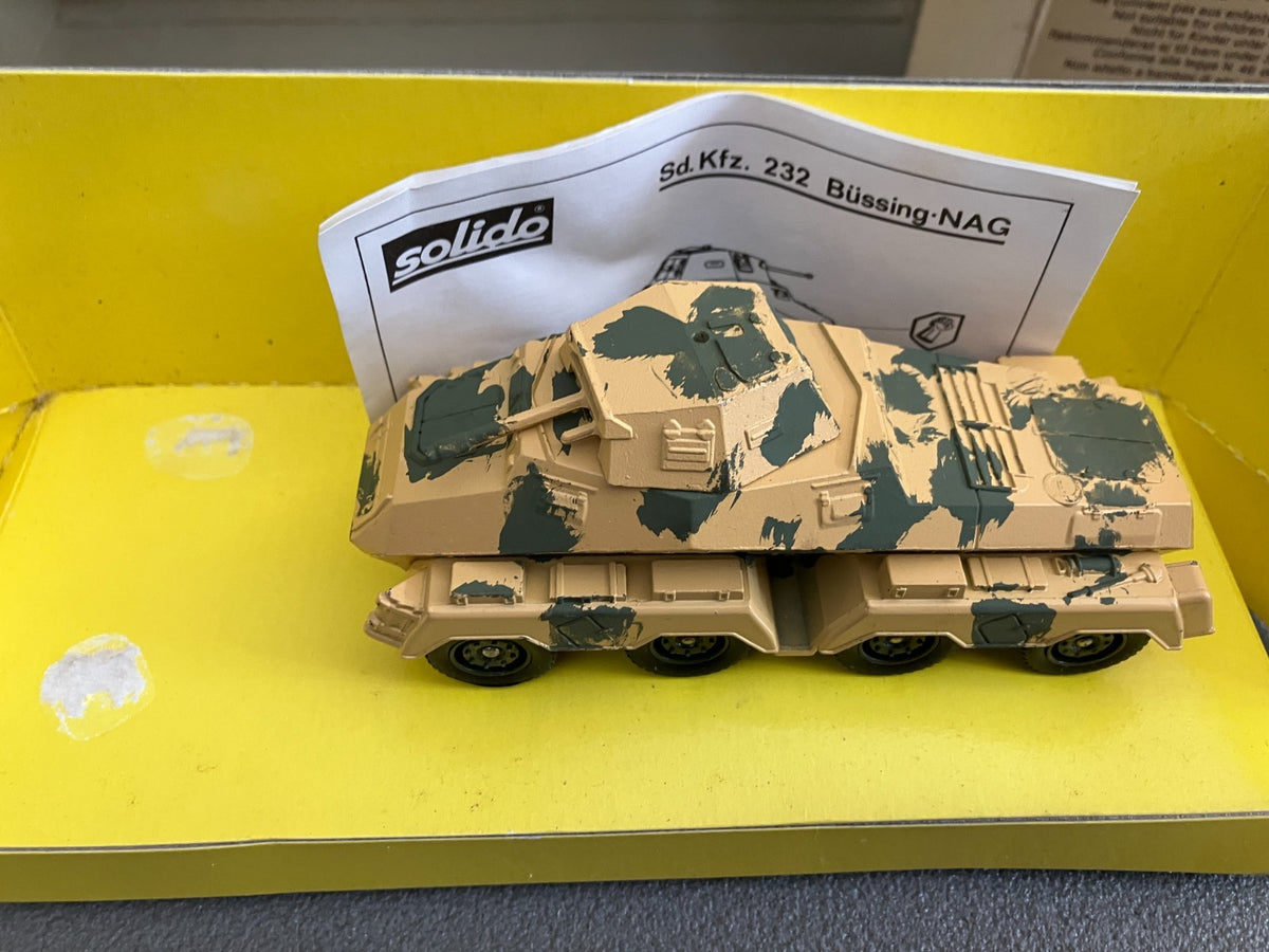 Ancien Miniature Militaire Blindé Sd. Kfz. 232 Bussing 6051 Solido France 1/50