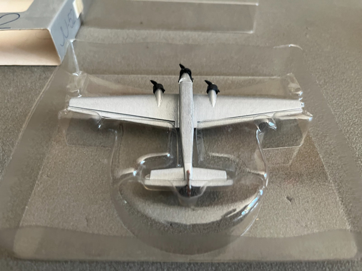 Ancien Avion miniature Militaire JU-52 Schabak 1/250