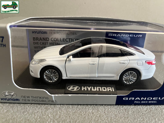 Voiture Miniature Hyundai Grandeur Pino B&D au 1/38