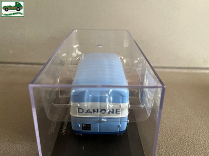 Voiture Miniature Camion Publicitaire Renault 1000kg Danone au 1/43