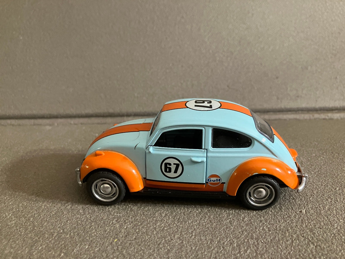 Voiture Miniature friction Volkswagen Coccinelle Cox Gulf 67 au 1/32 1/36