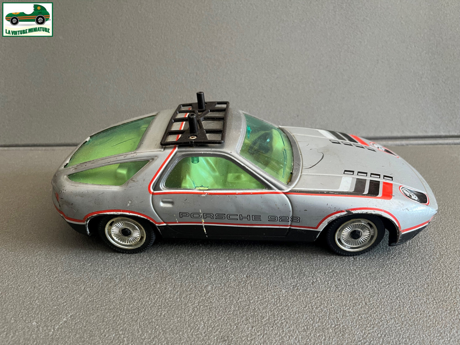 Jouet Ancien Voiture miniature Porsche 928 Joustra France Vintage