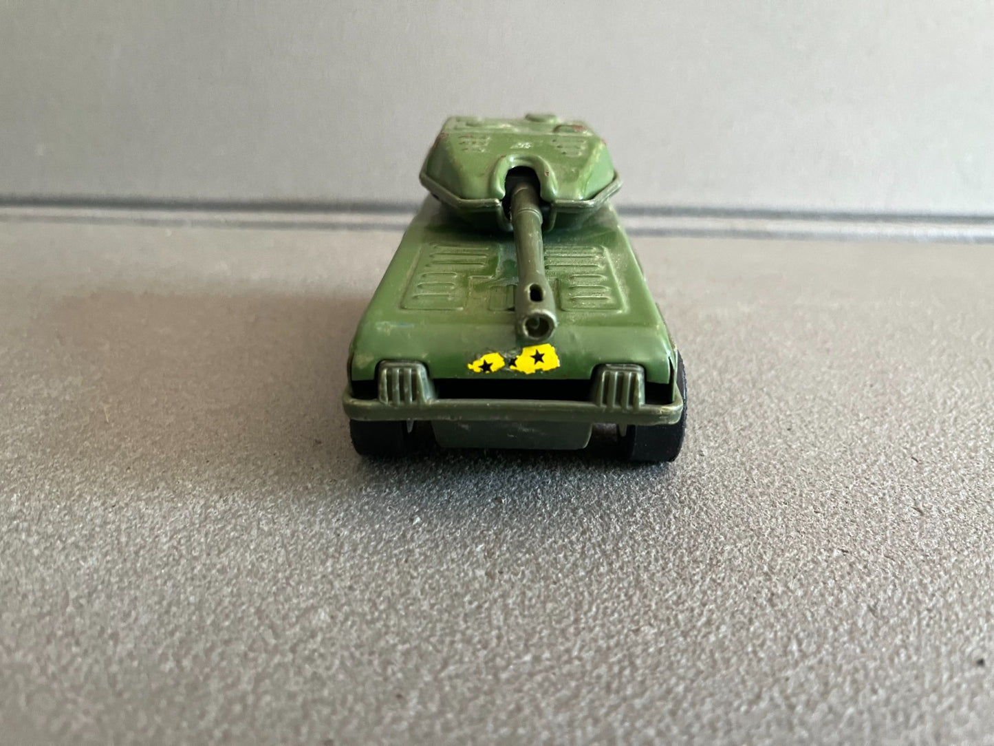 Jouet Ancien Voiture Miniature Militaire Char Tank Blindé 6 roues Gozan Spain