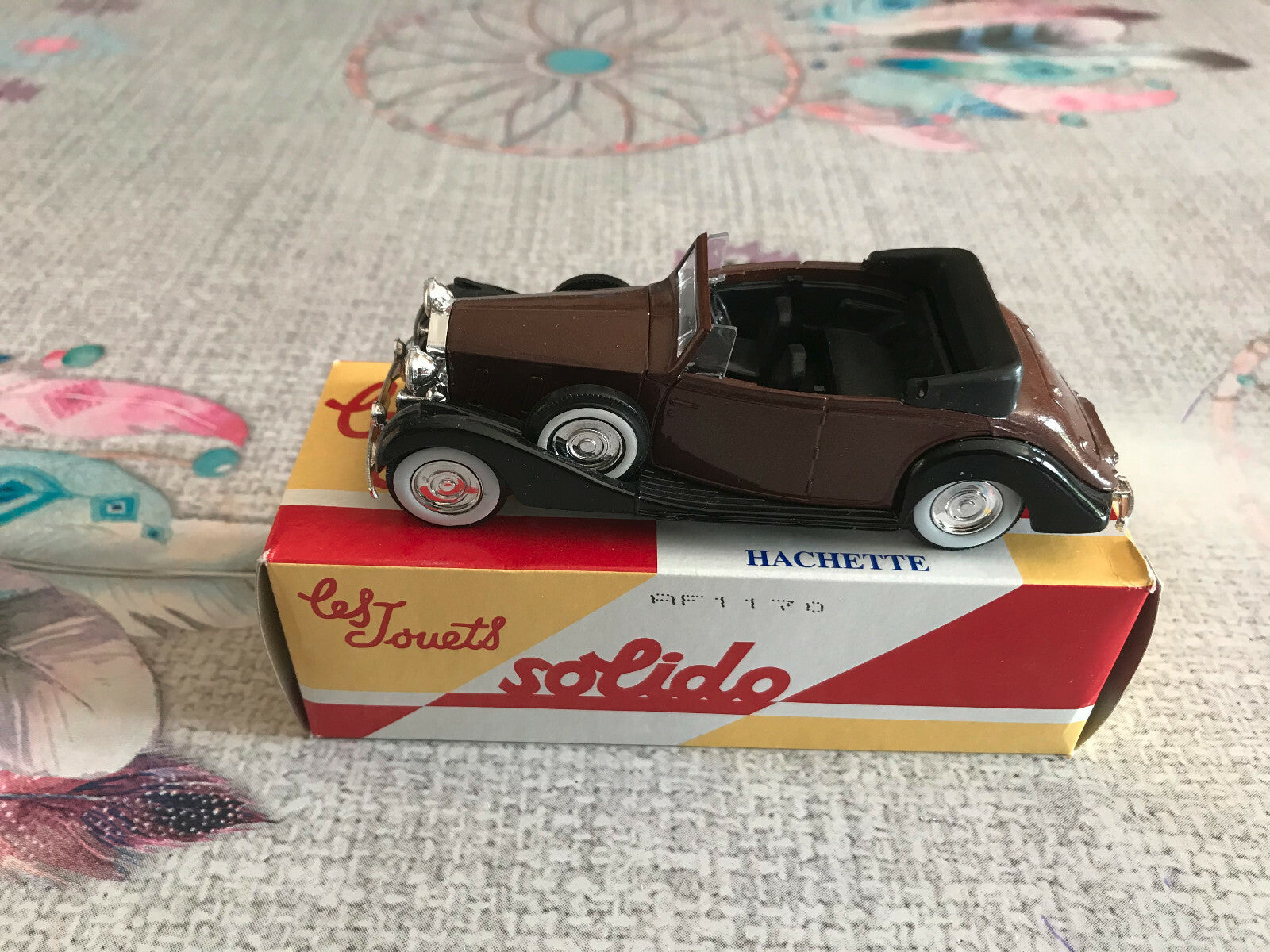 Voiture Miniature Rolls Royce Phamtom III 1939 Solido Hachette au 1/43