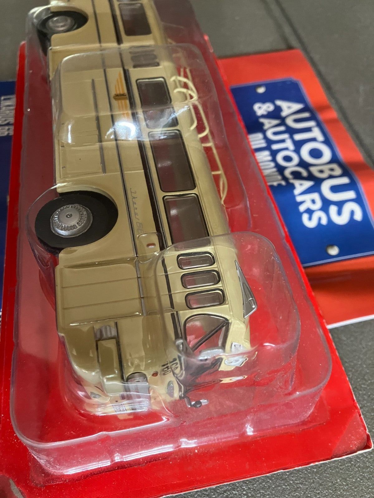 Voiture miniature Ikarus 66 1955 1/43 Autobus Autocars du Monde