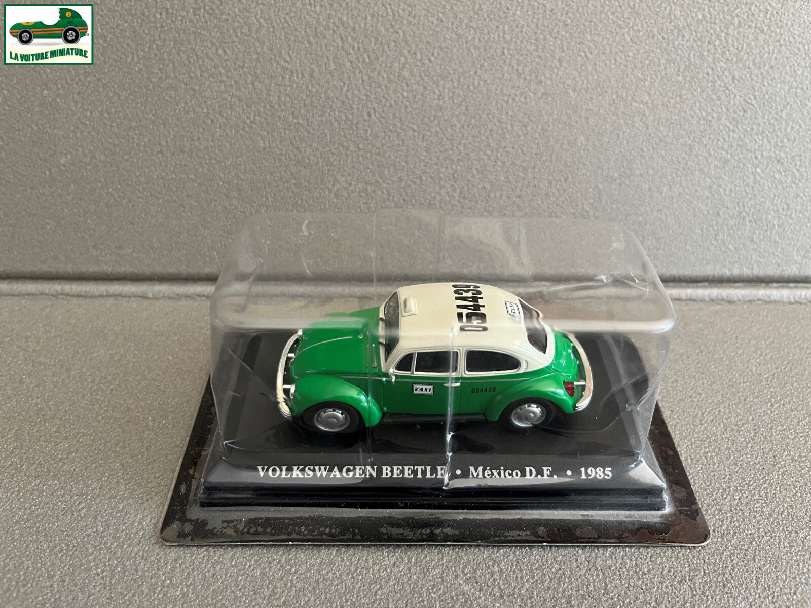 Voiture Miniature Volkswagen Beetle Mexico 1985 Taxi Du Monde au 1/43 Altaya