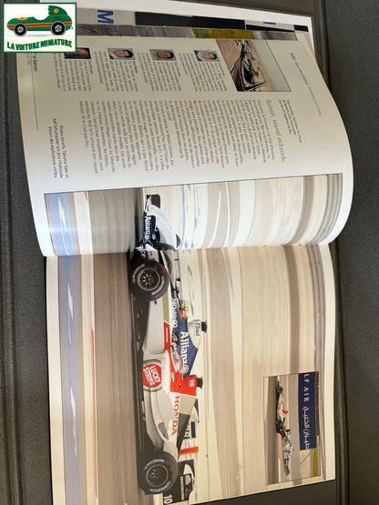 Livre Voiture Automobile Formule 1 2004 Horizon