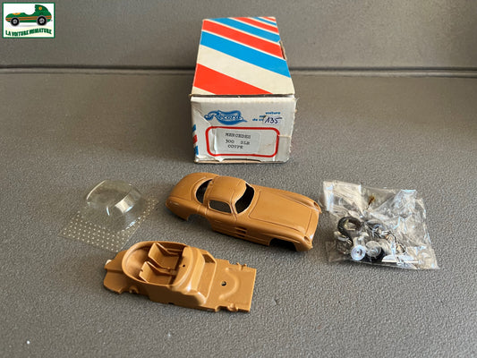 Voiture Miniature Kit résine non monté Mercedes 300 SLR Coupé Record au 1/43