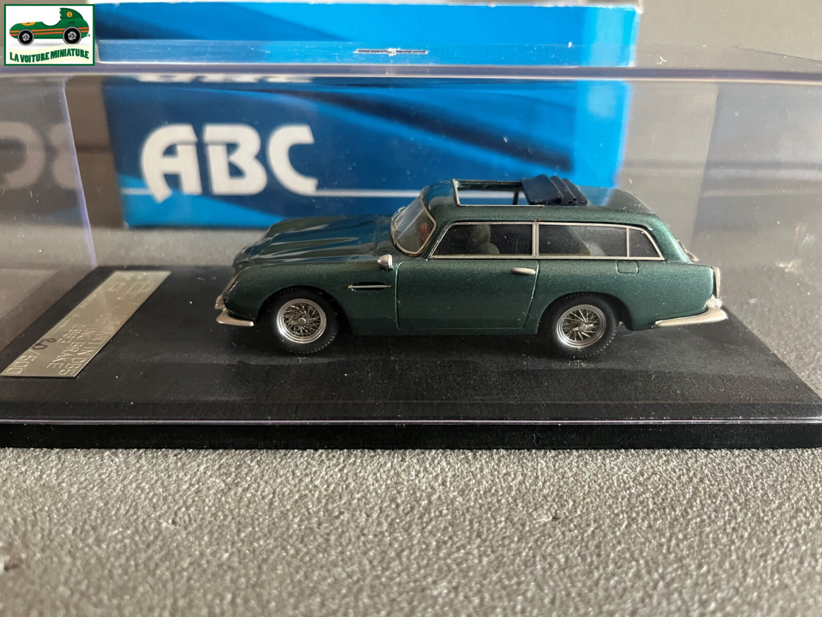 Voiture Miniature Aston Martin DB5 Shooting Brake 1963 ABC 215 Brianza au 1/43