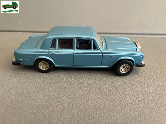 Ancienne Miniature Voiture Rolls Royce Silver Shadow Burago 1/24