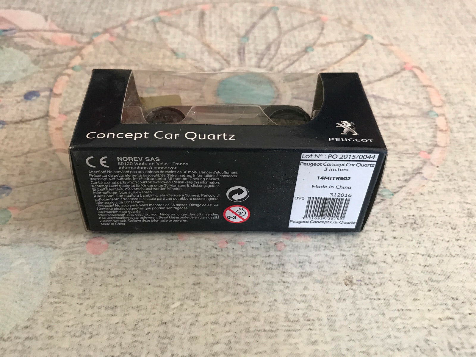 Voiture miniature Peugeot Concept Car Quartz Norev 3 inches 1/64