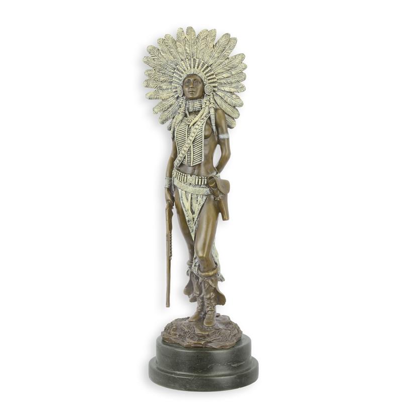 STATUE MODERNE SCULPTURE BRONZE INDINE AVEC UN FUSIL
