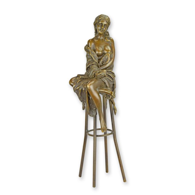 STATUE MODERNE SCULPTURE BRONZE DAME SUR BARCHAIR
