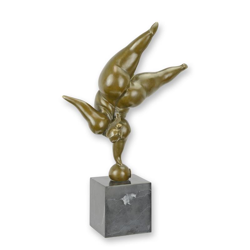 STATUE MODERNE SCULPTURE MODERNISTE BRONZE DAME EQUILIBRE