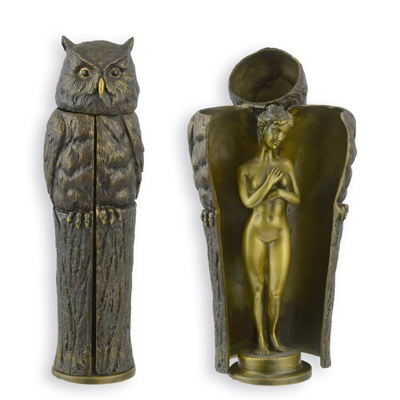 STATUE MODERNE SCULPTURE EROTIQUE BRONZE FEMME NUE CACHEE DANS UN ARBRE